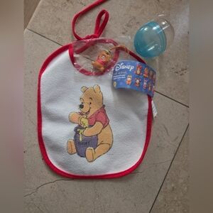 Vtg Winnie the Pooh Peek A Pooh Collectible & Eating Honey Bib  Unisex Red White